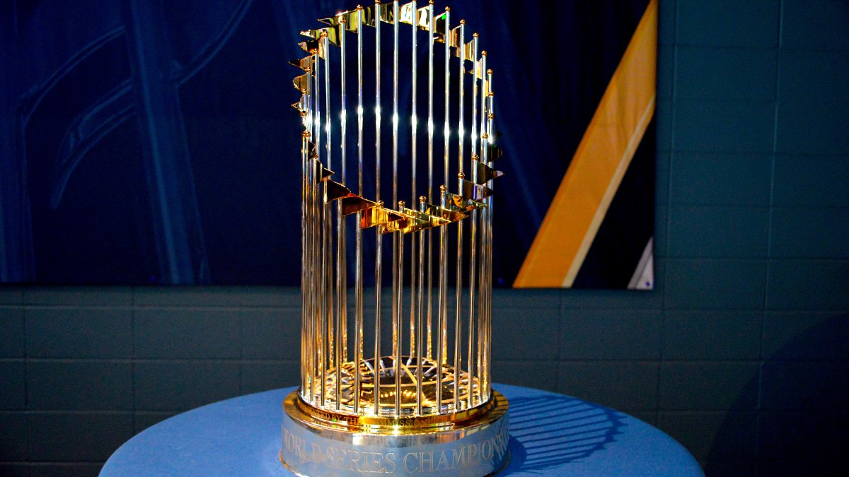 3,123 Mlb World Series Trophy Stock Photos, High-Res Pictures, and Images -  Getty Images