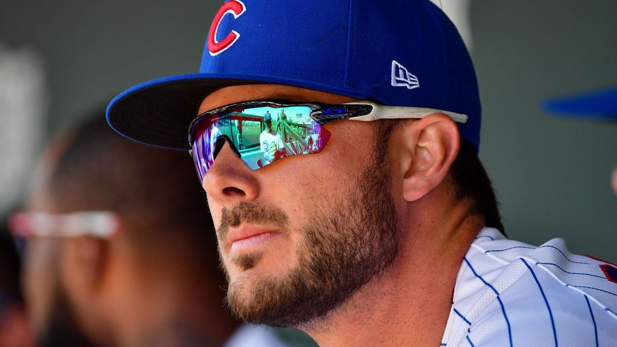 NYSportsJournalism.com - MLB Cubbie Kris Bryant At Bat With Express - MLB  Cubbies Swinger Kris Bryant Gets His Smooth On With Express Clothing Deal