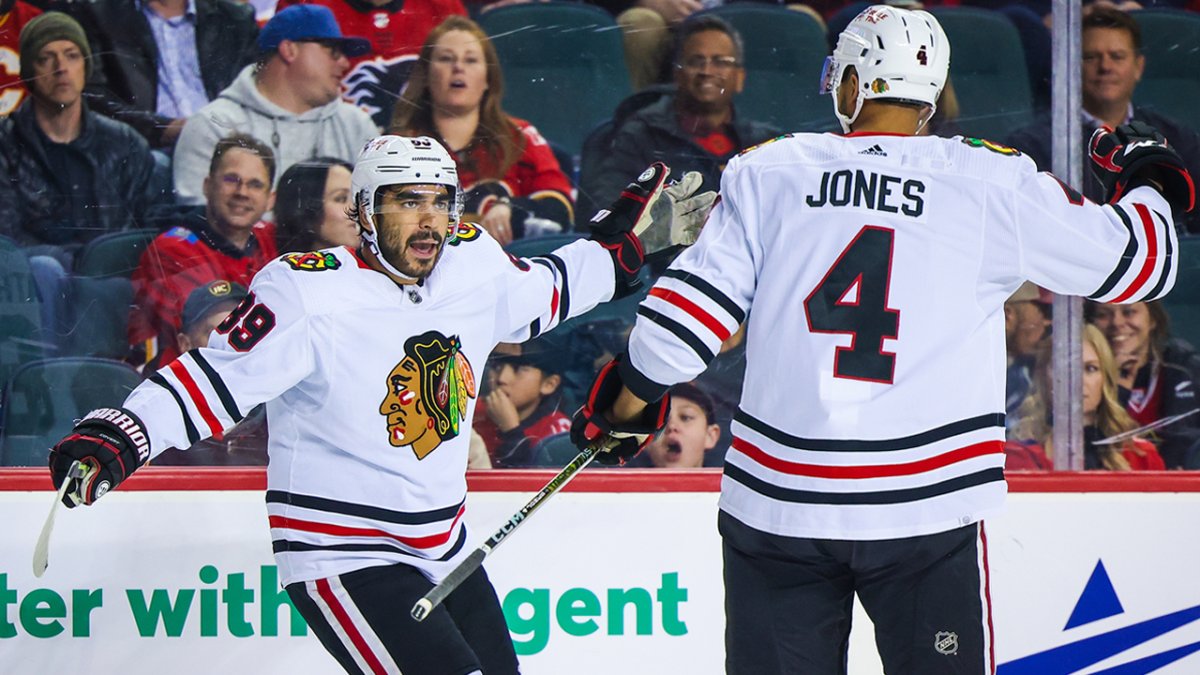 Blackhawks News: Andreas Athanasiou will stay for two more years