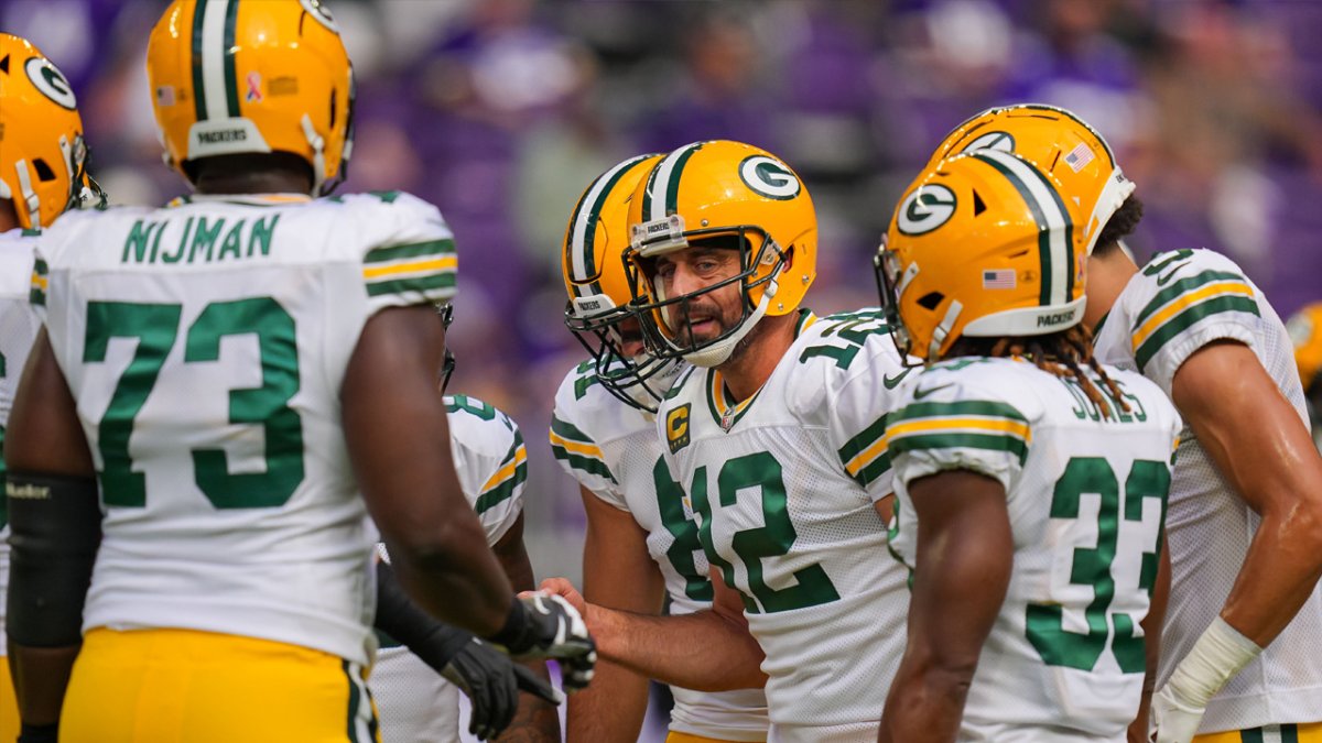 First test for 'new' Bears defense: Aaron Jones, A.J. Dillon - Chicago