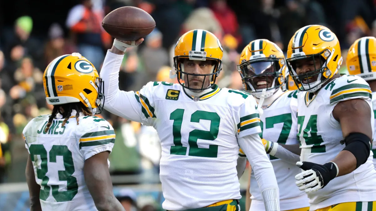 Aaron Rodgers Leads an 85-Yard TD Drive!, Bears vs. Packers