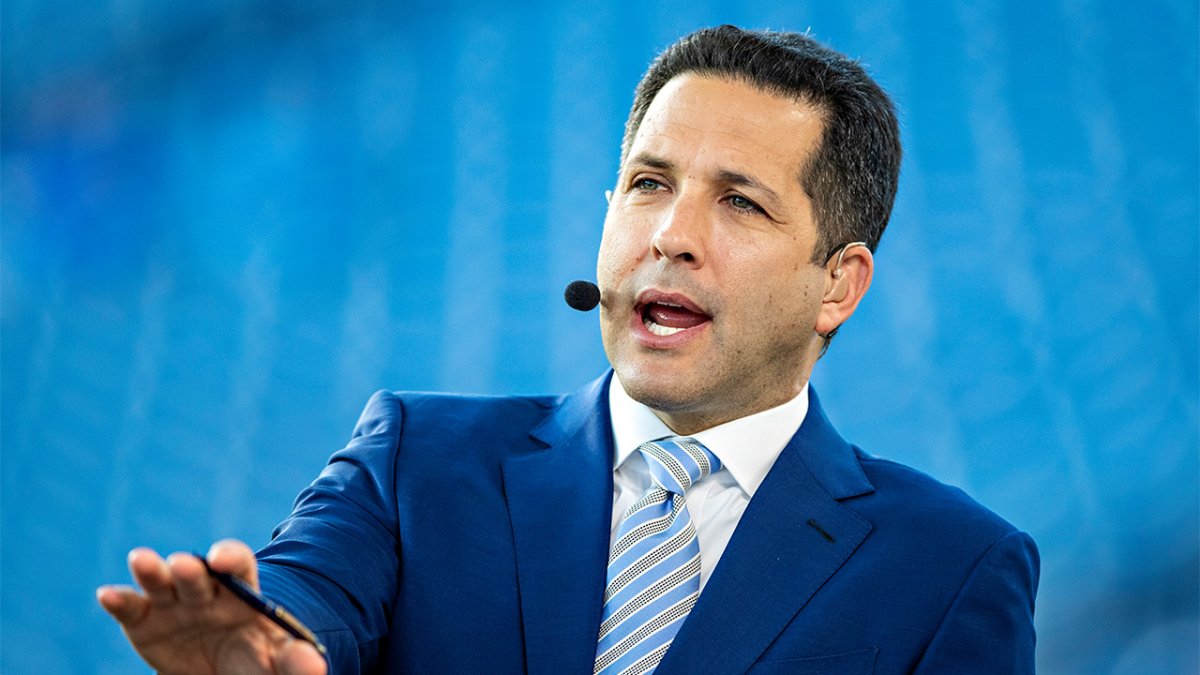 Adam Schefter paints loose framework for Bears-Colts draft trade