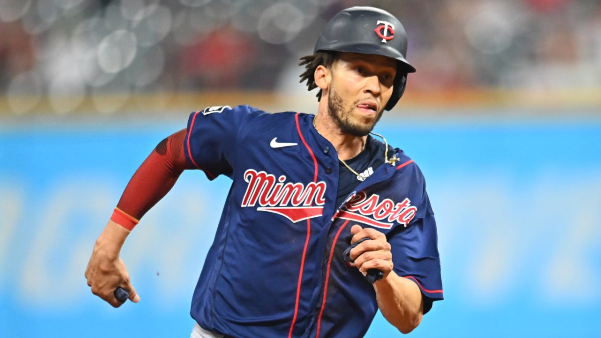 What Andrelton Simmons signing means for Cubs infield – NBC Sports