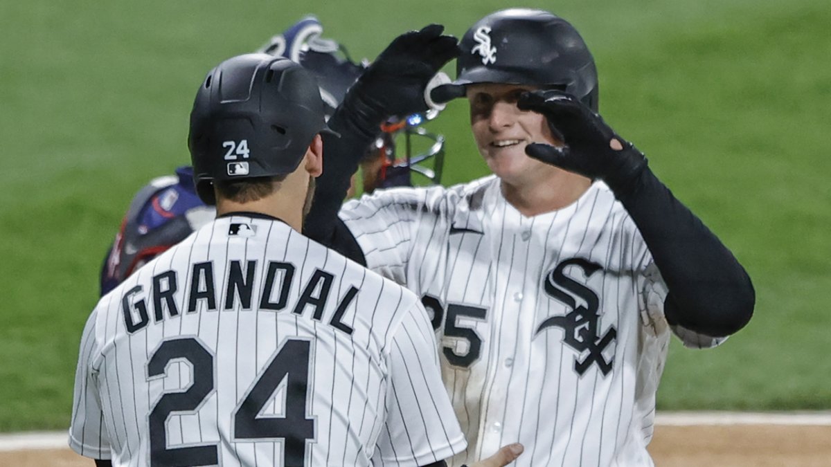 White Sox' Andrew Vaughn's first homer continues batting breakout – NBC  Sports Chicago