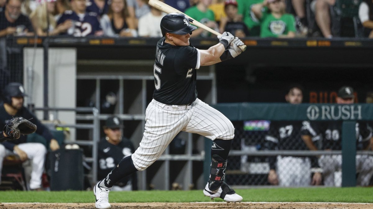 Andrew Vaughn leads White Sox to win over Yankees