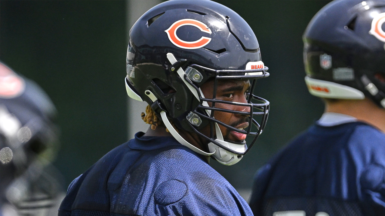 Chicago Bears News: Braxton Jones placed on IR, DC Update, and more