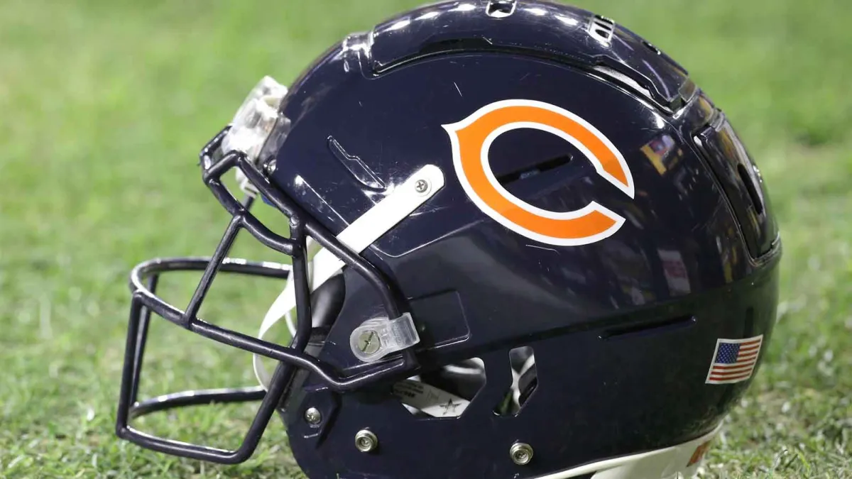 Chicago Bears fall to Denver Broncos at Soldier Field, fail to snag 1st win  of NFL season - ABC7 Chicago