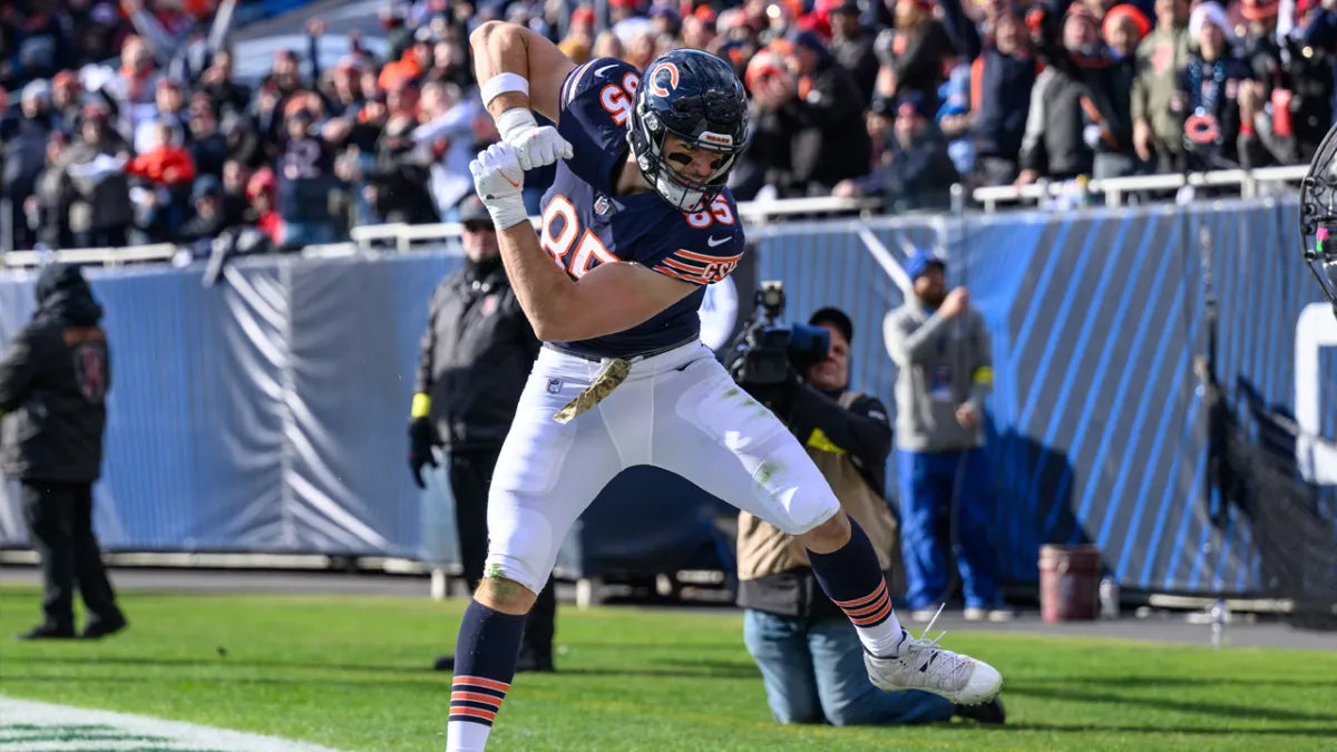 Is Chicago Bears TE Cole Kmet the key to helping unlock the offense?