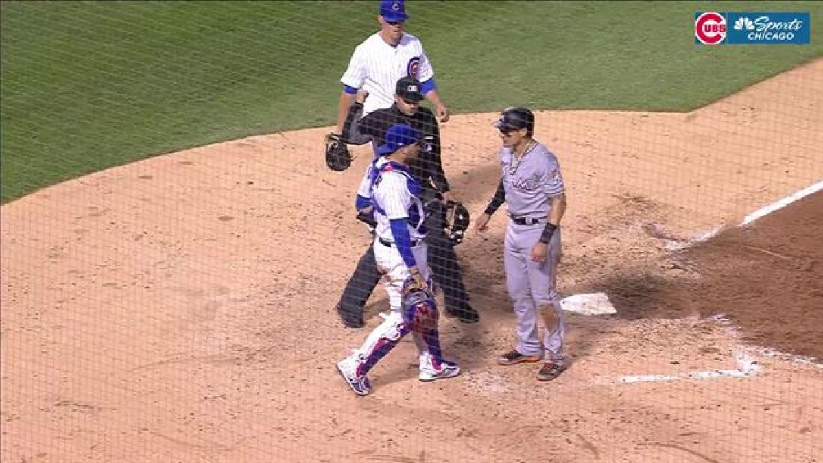 Kris Bryant tried to start a tickle fight with Starlin Castro