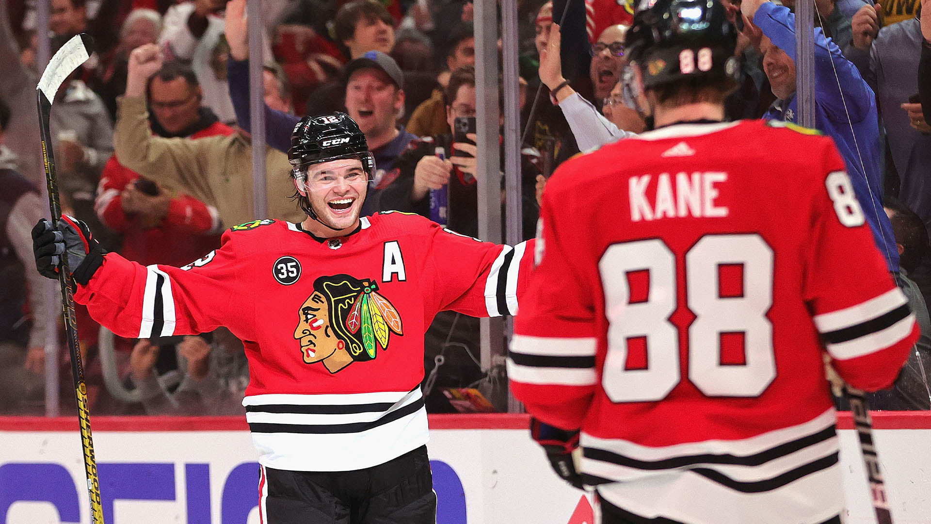 BREAKING: The Cat is Back! Blackhawks Agree to Extension with DeBrincat -  On Tap Sports Net