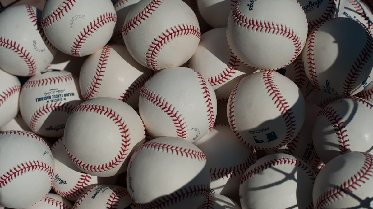 Kyle Hendricks Ball to Luis Robert Jr., 05/04/2022