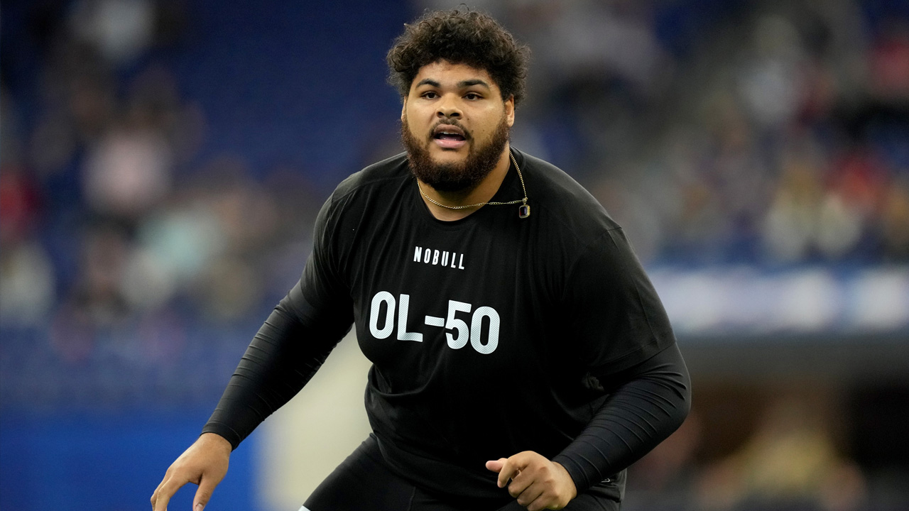 Darnell Wright Bears jersey: How to get 2023 NFL Draft gear online after  Chicago picks Tennessee OL 