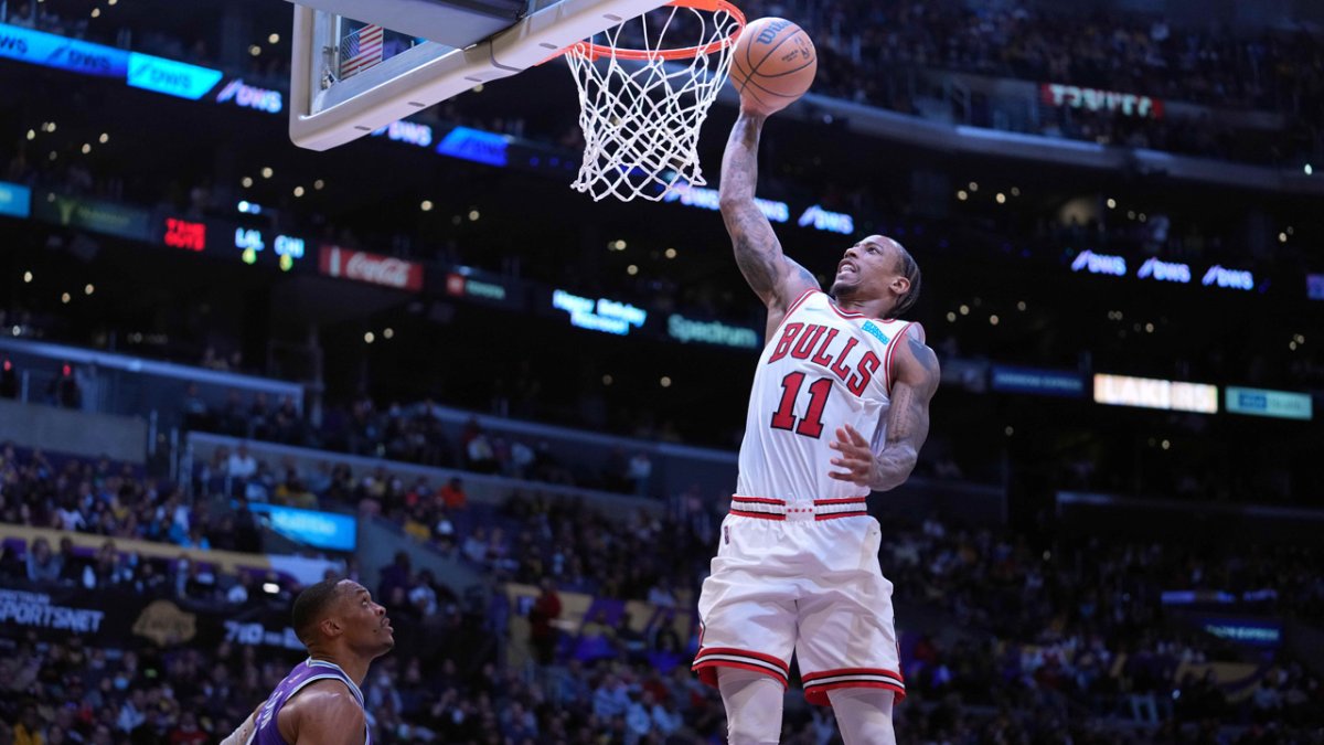 Bulls crush Lakers as DeMar DeRozan, Lonzo Ball thrive back in