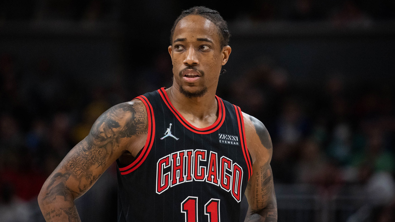 DeMar DeRozan Ripped by Fans for Quiet Game as Bulls Lose to Raptors   News Scores Highlights Stats and Rumors  Bleacher Report