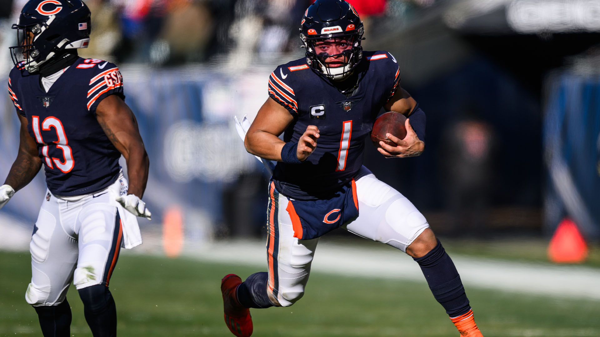 Bears QB Justin Fields takes aim at 1,000-yard rushing mark