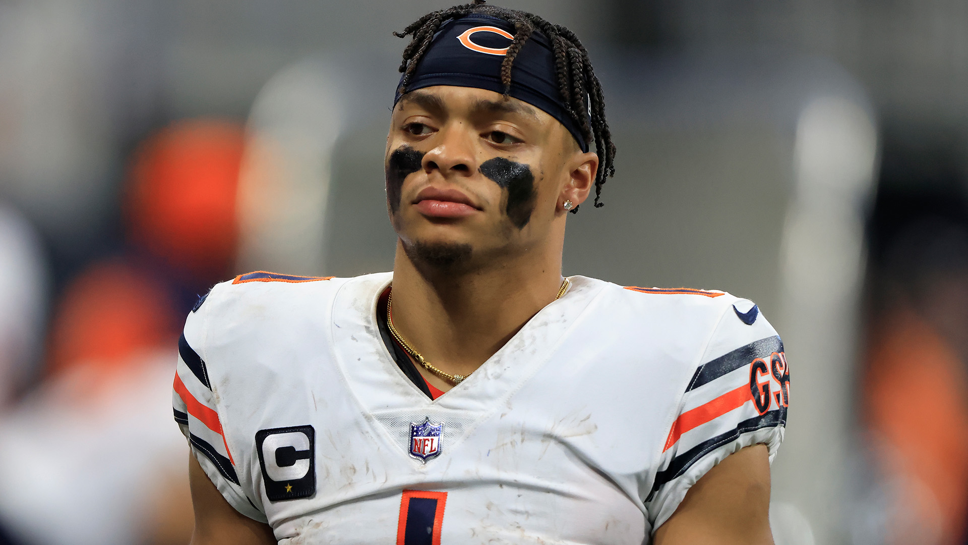 Bears' Justin Fields Apologized to Bears Coaches Following Media