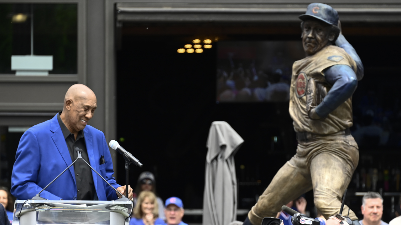 Baseball Hall of Famer Ferguson Jenkins to have statue erected in