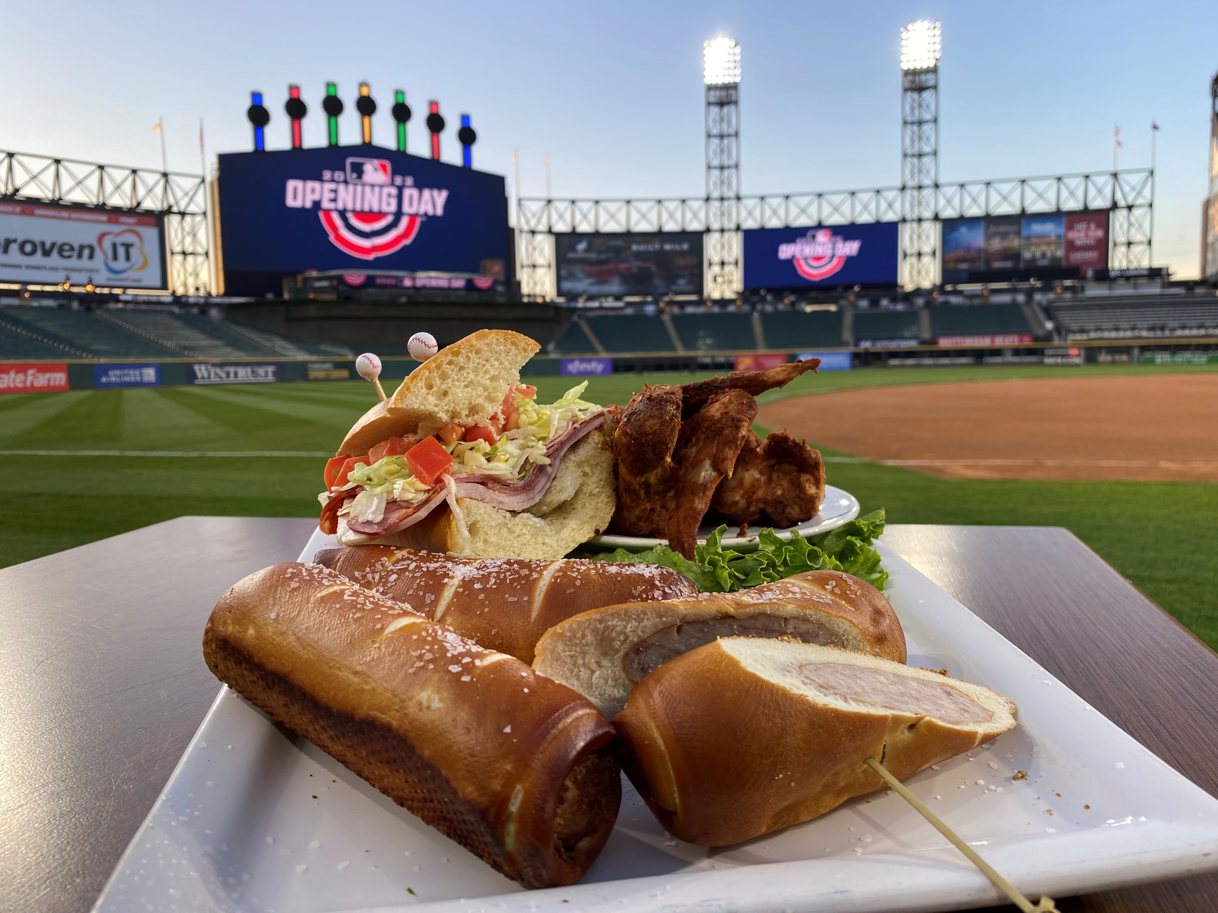 Food at Guaranteed Rate Field for Chicago White Sox Games