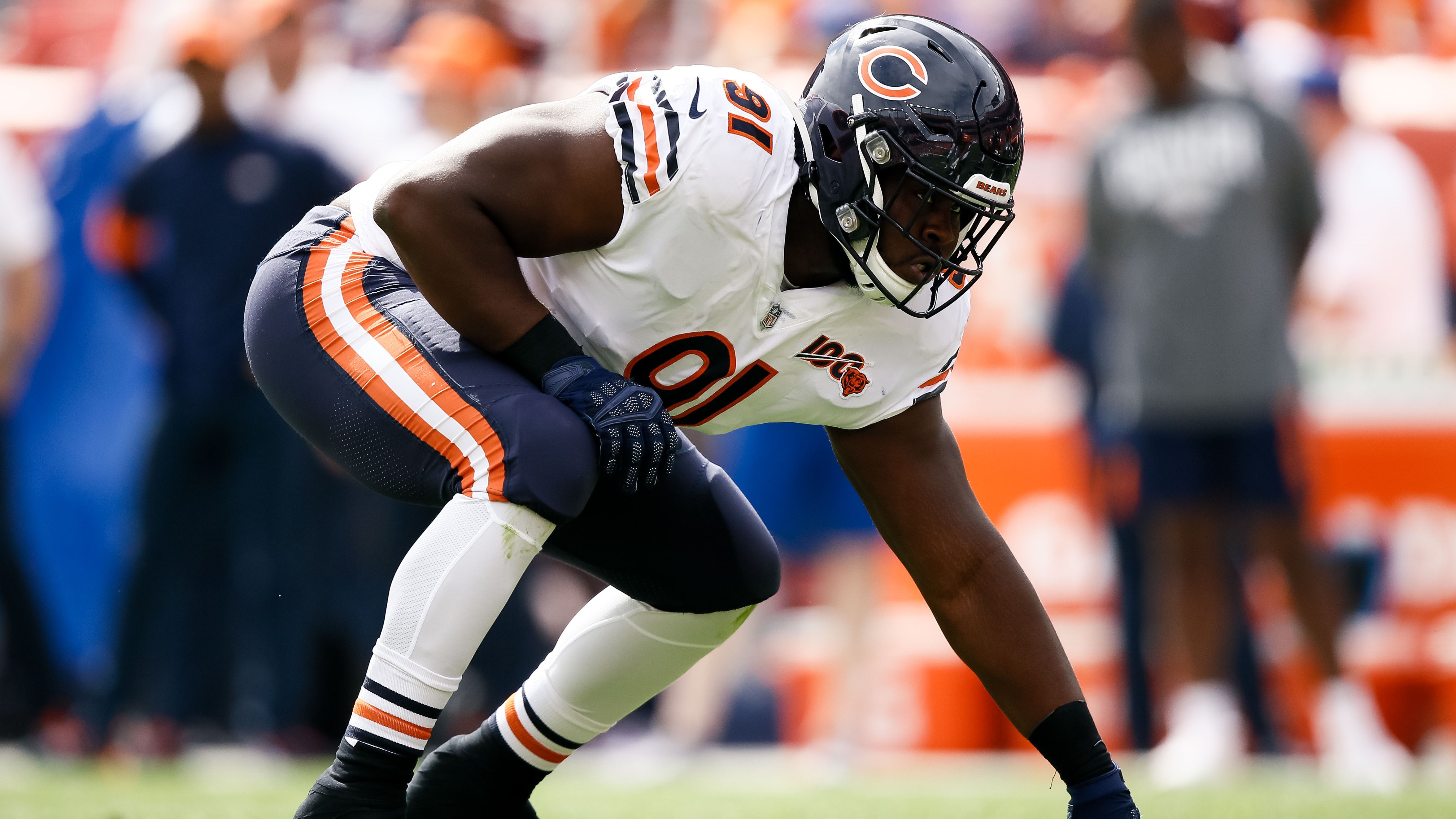 Akiem Hicks Embodies Everything the Bears Want to Be . So Re