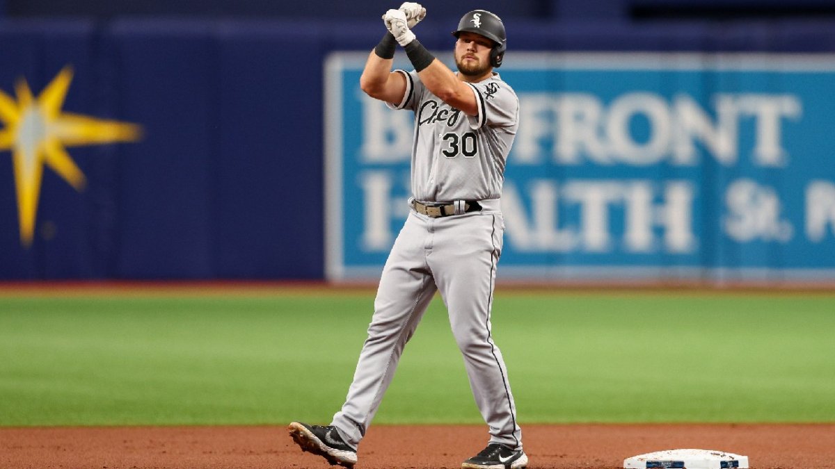 White Sox' Jake Burger hits a 3 RBI double to pull away from the