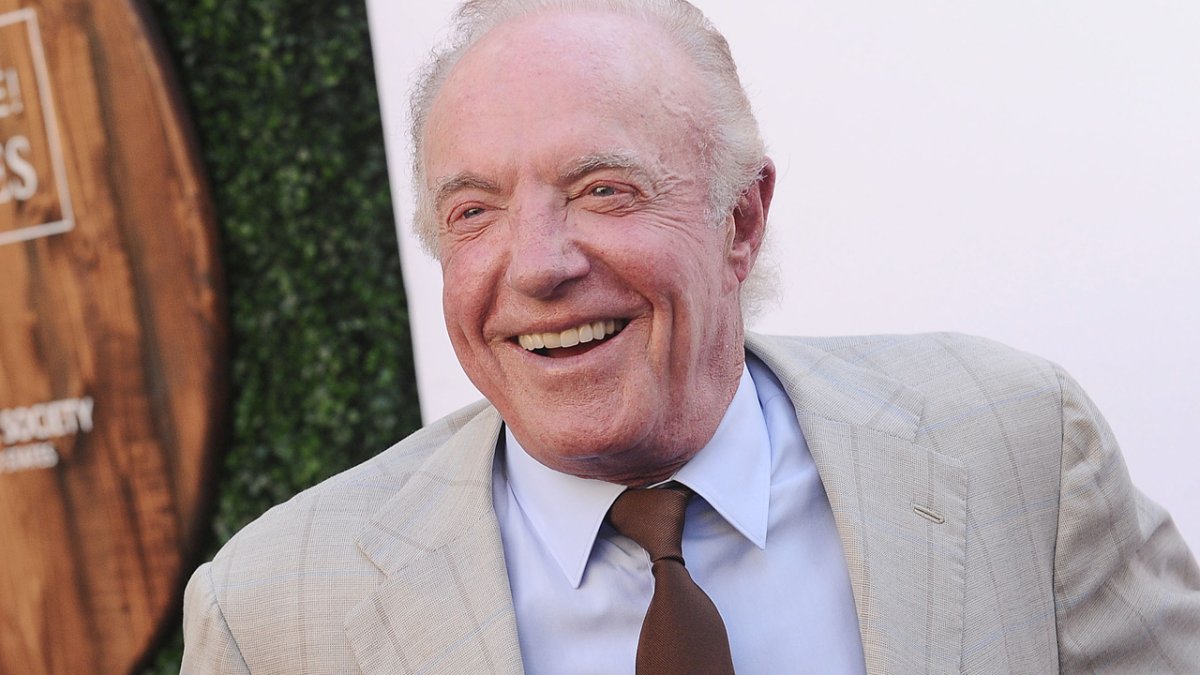 James Caan - Pittsfield's Piccolo in 'Brian's Song' - Dies at 82