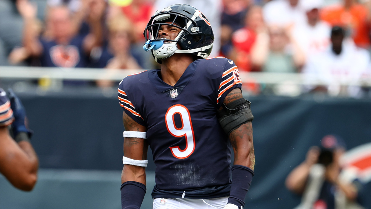 Chicago Bears safety Jaquan Brisker (9) in action during the first