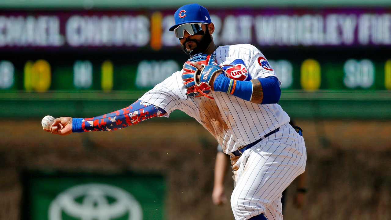 Chicago Cubs surprise 'emotional' David Ross with pregame ceremony - ESPN -  Chicago Cubs Blog- ESPN