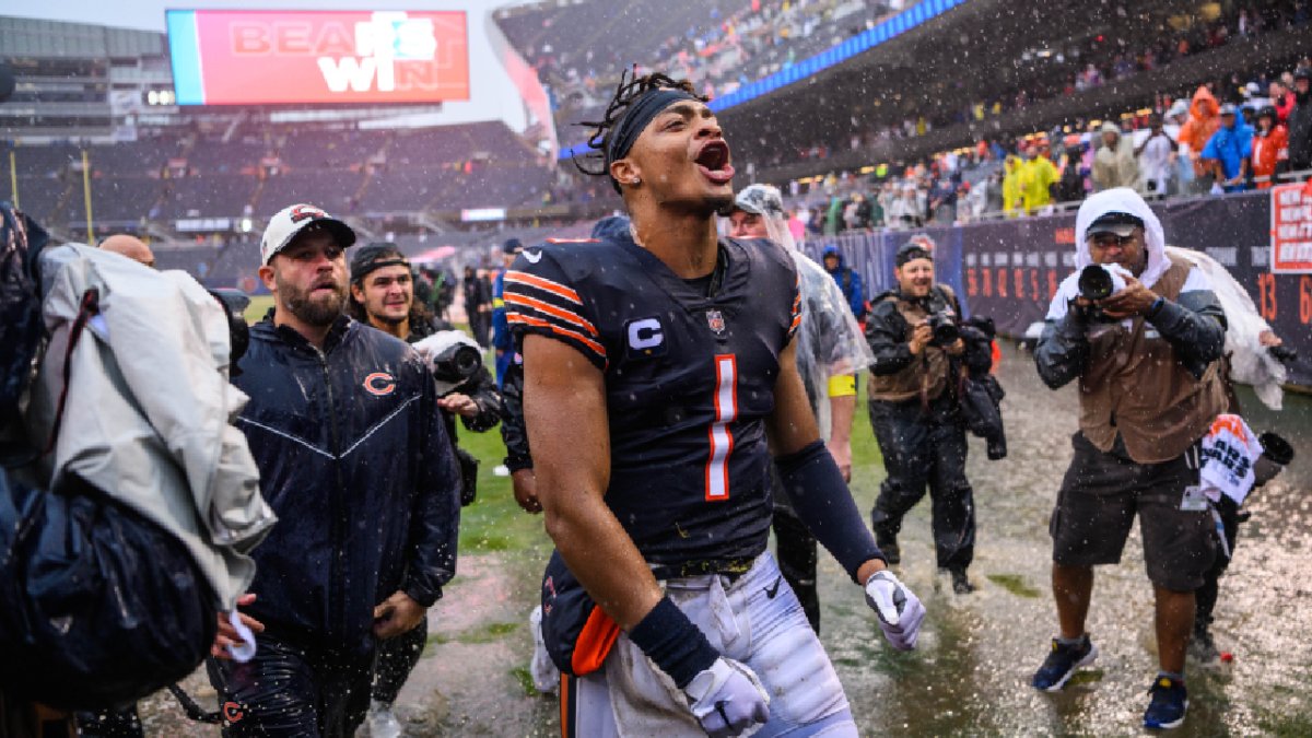 Justin Fields, Bears' Teammates Celebrate Rainy Win With Stylish