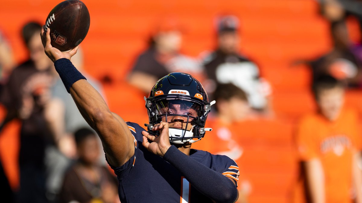 justin fields orange jersey｜TikTok Search