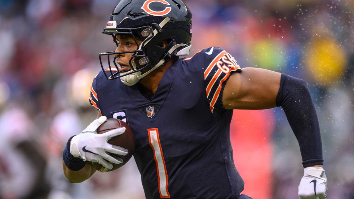 Chicago Bears QB Justin Fields brief with answers at news conference