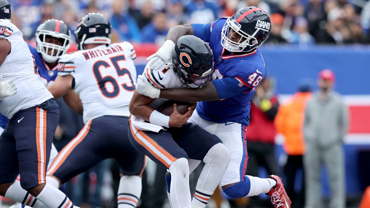 Bears rely on ground game and backup Khalil Herbert