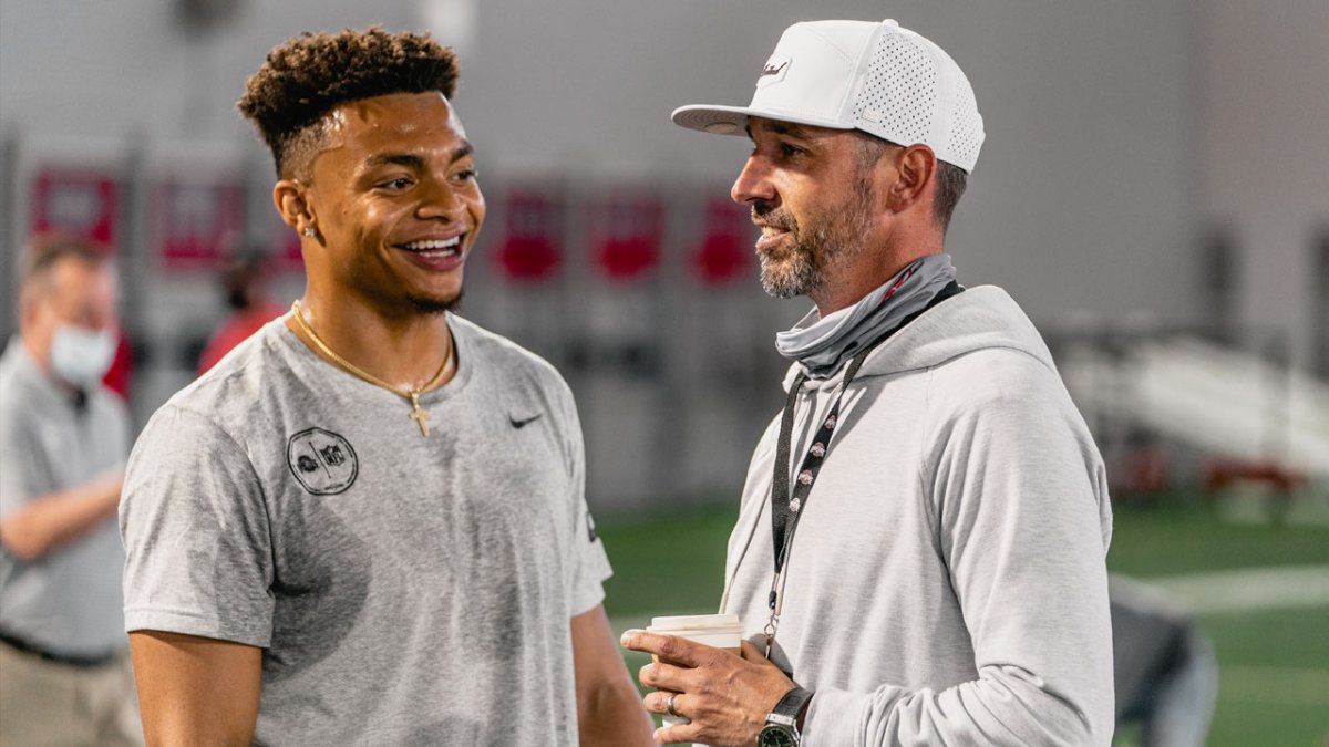 49ers NFL Draft: Justin Fields confirms he's been managing