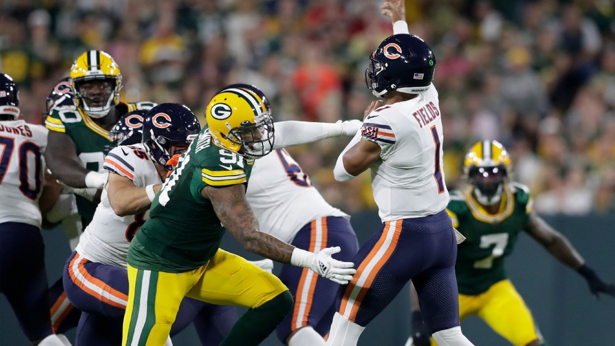 Former Packers WR Equanimeous St. Brown catches TD pass in first game with  Bears