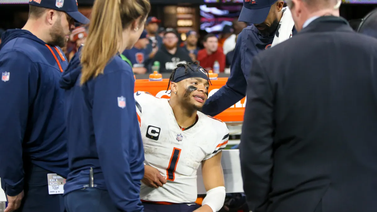 Justin Fields Undergoes X-Ray On Shoulder Injury After Bears' Loss to  Falcons, News, Scores, Highlights, Stats, and Rumors