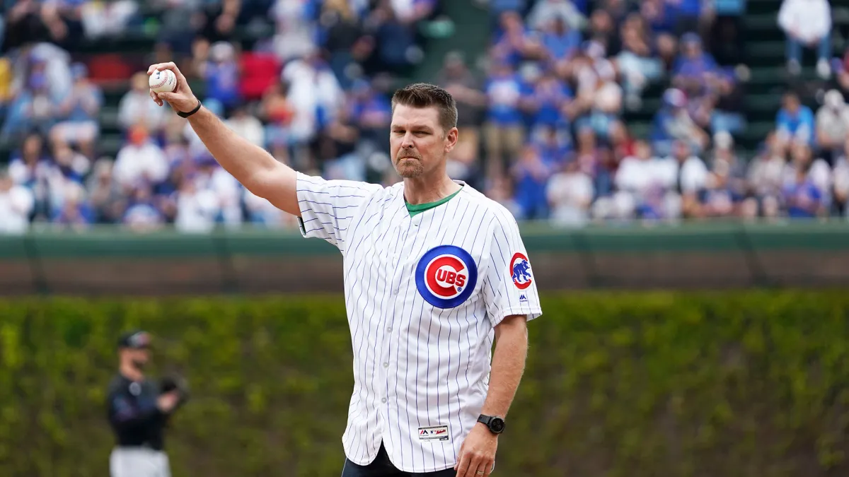 Cubs' Kerry Wood Ends Career With Strikeout and Hug - The New York
