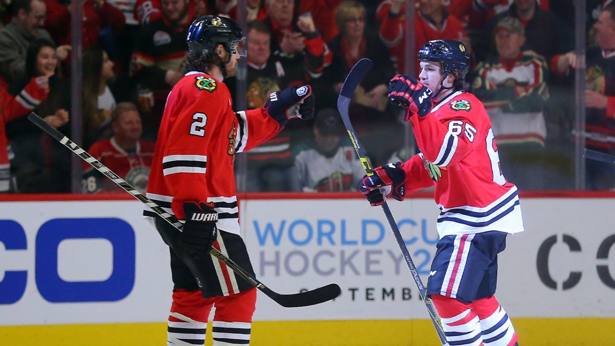Blackhawks Place Andrew Shaw, Duncan Keith on Injured Reserve