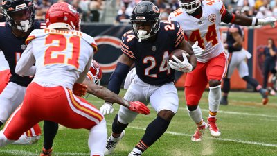 Bears' Khalil Herbert's offseason work apparent in practice – NBC Sports  Chicago