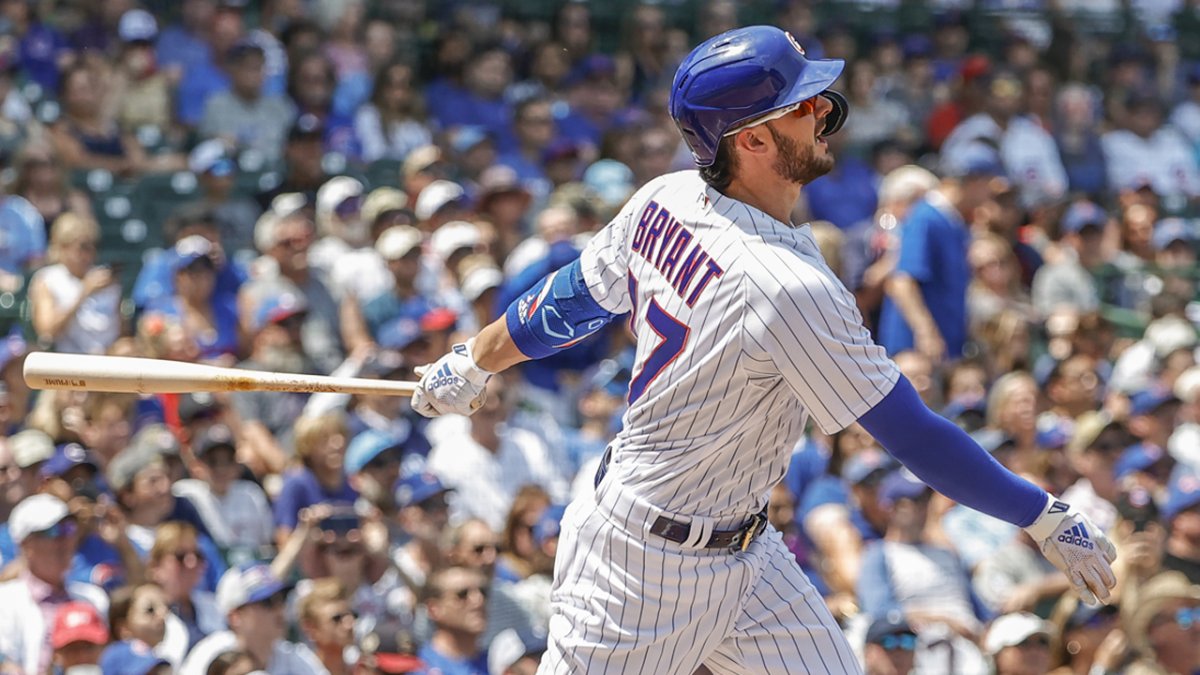 Kris Bryant shares heartfelt moment in dugout after trade to