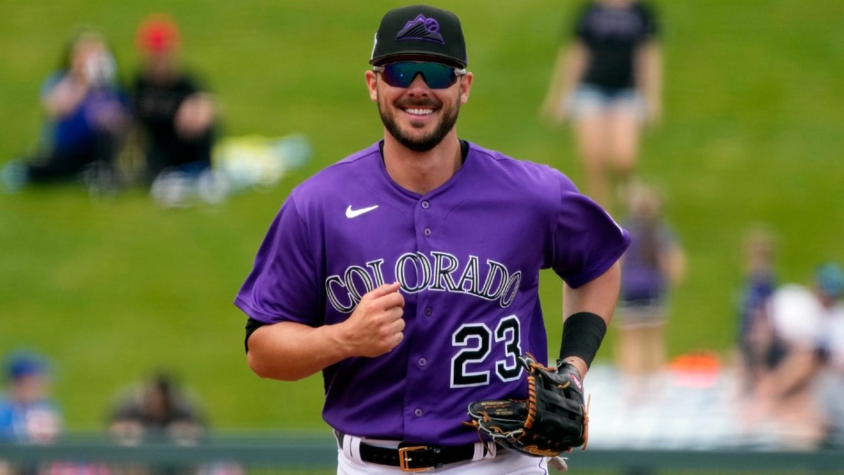 Rockies activate Kris Bryant after a month on the injured list with a left  heel bruise - Sentinel Colorado