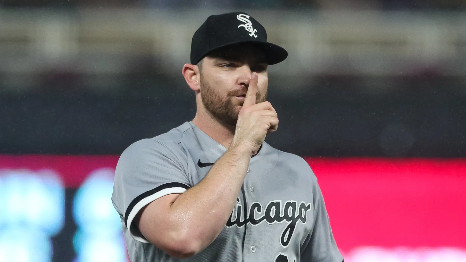 Liam Hendriks strikes out cancer, Chicago White Sox win first