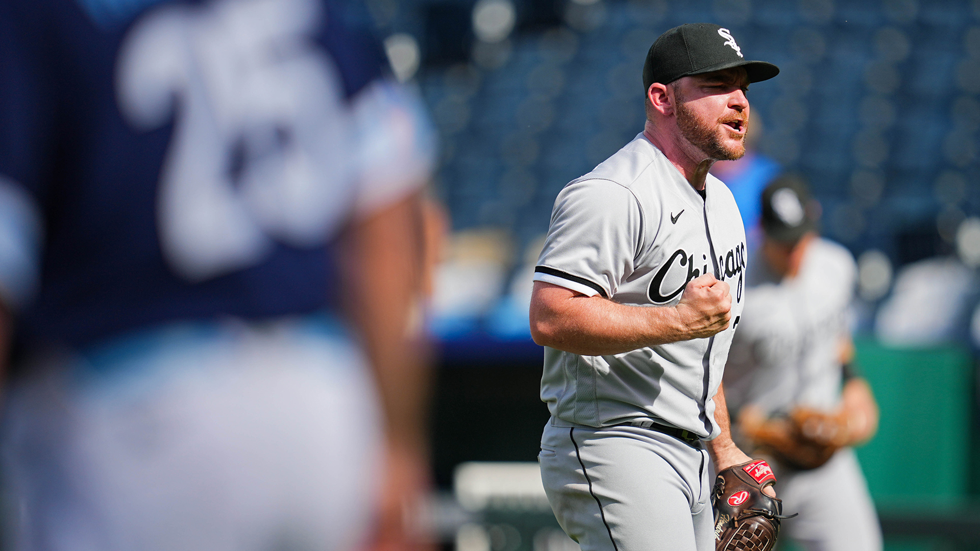 White Sox' Lucas Giolito emotional to leave Chicago: 'I grew up