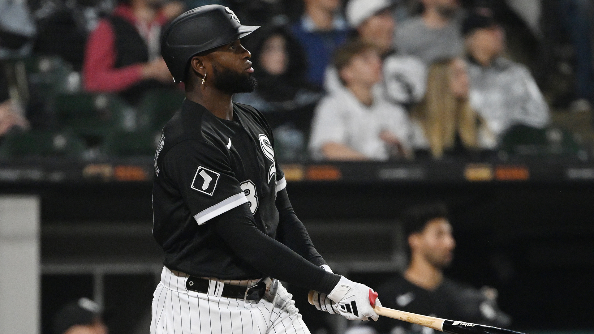 Luis Robert Jr. home run a sole bright spot in White Sox 5-1 loss to Astros  – NBC Sports Chicago