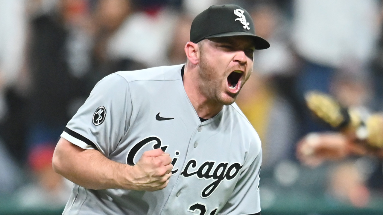 White Sox' Liam Hendriks named AL Reliever of the Year – NBC