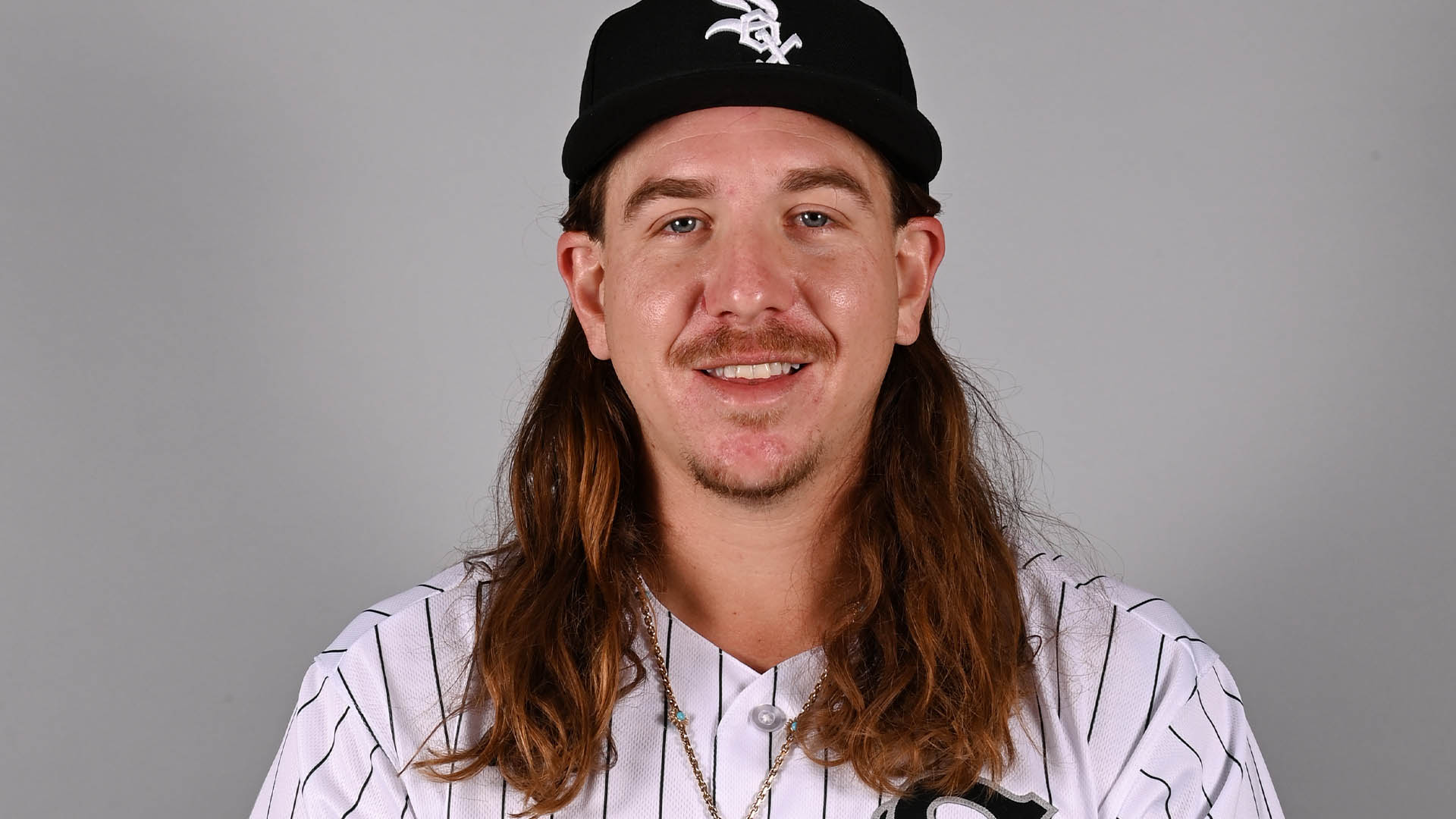 White Sox's Mike Clevinger expected to be present at start of spring  training amid investigation: Source - The Athletic
