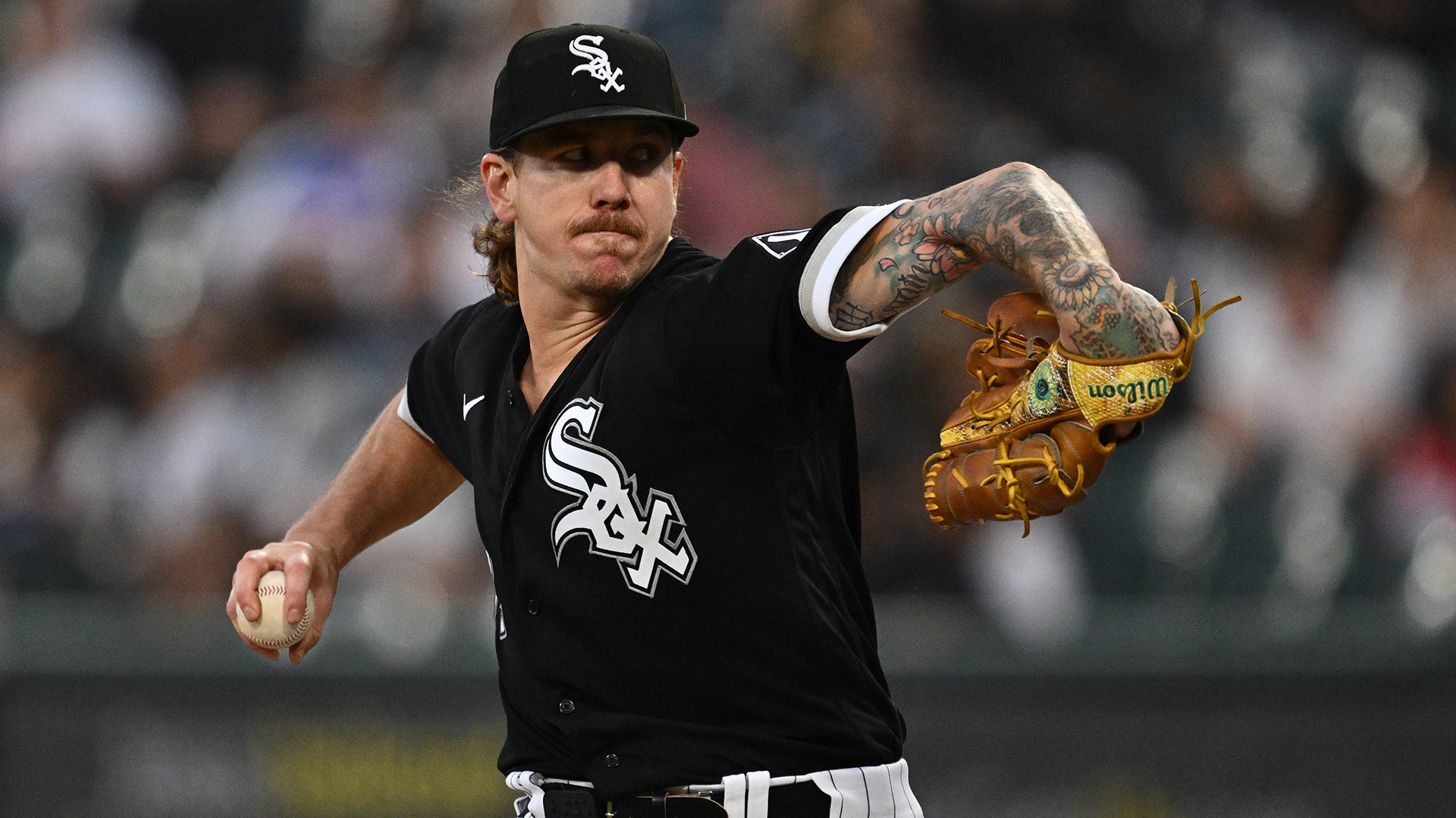 White Sox' Mike Clevinger pulled after three innings in loss to