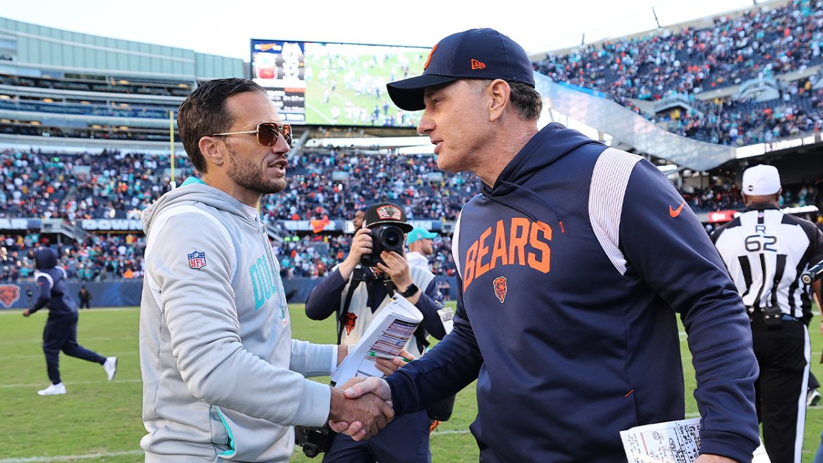 Dolphins coach Mike McDaniel had a hilarious tactic to try to stop Justin  Fields on Sunday, This is the Loop