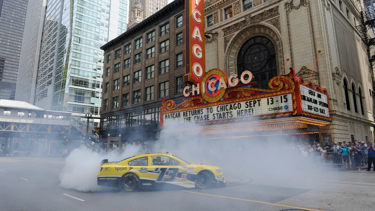 Nascar inova e corre em circuito de rua pela primeira vez na história em  Chicago em 2023