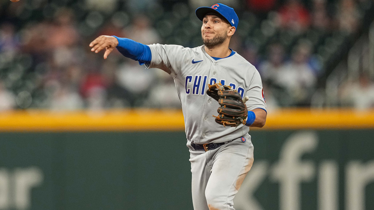 Cubs make flurry of roster moves amid Nick Madrigal injury