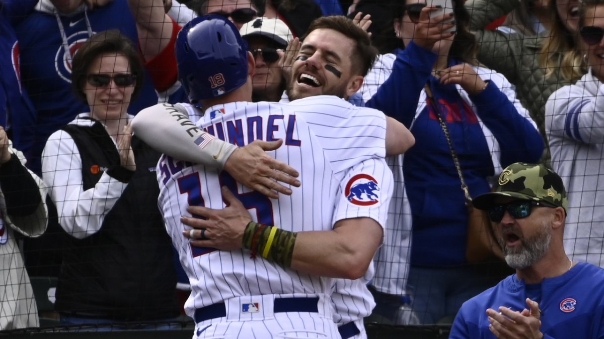 Cubs' Patrick Wisdom, Frank Schwindel pull of 53-year first in win