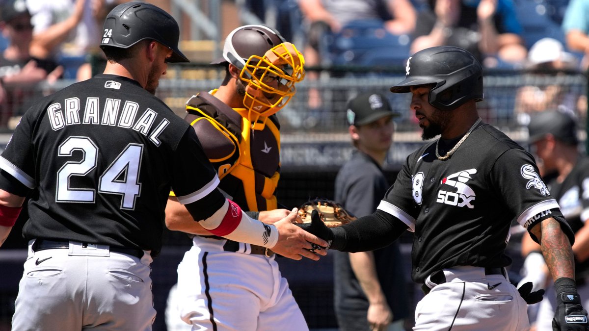 White Sox, Though Winning, Can't Outdraw Cubs in Chicago - The New